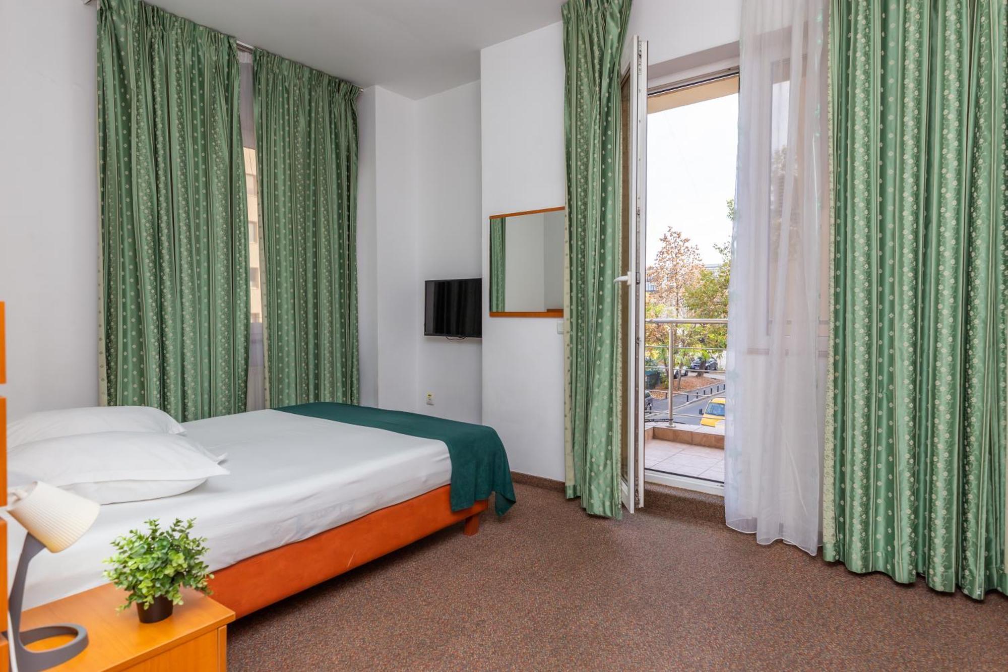 Sir Colentina 2* Bucharest