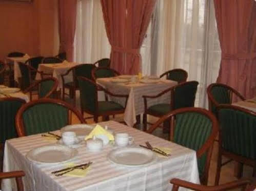 Hotel Sir Colentina Bucharest